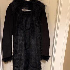 Women's Black  Fur Trim Coat